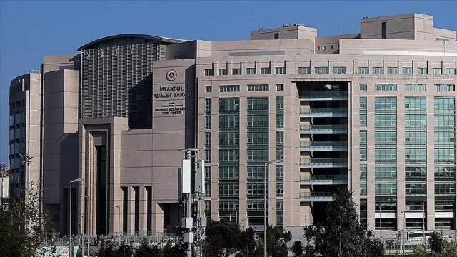 İBB'ye yönelik yolsuzluk soruşturmasında CHP Bilgi İşlem Sor...