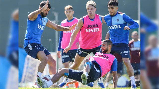 Trabzonspor, Alanyaspor Maçı Hazırlıklarını Sürdürüyor