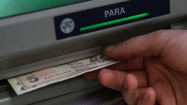 Emekli Promosyonları Kasım 2025: Bankalar Arasında Rekor Yar...