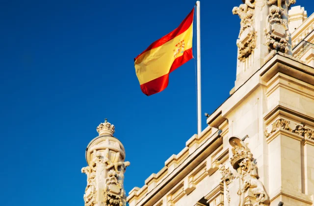 İspanya'da cinsel içerikli yapay zeka kullanımı nedeniyle il...