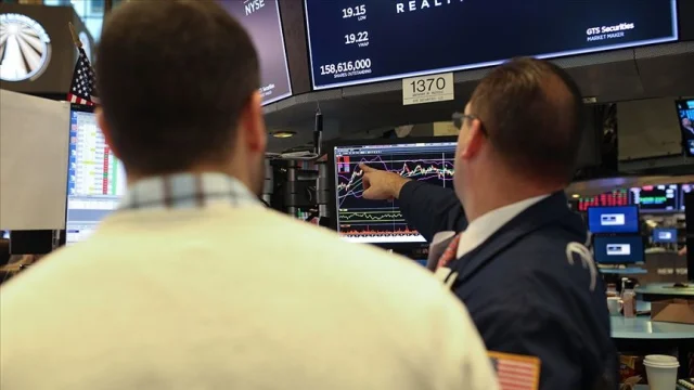 Küresel Piyasalarda Yatırımcı Odağı Veri Gündeminde