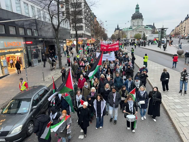 Stockholm'de İsrail'in Gazze ve Lübnan Saldırıları Protesto...