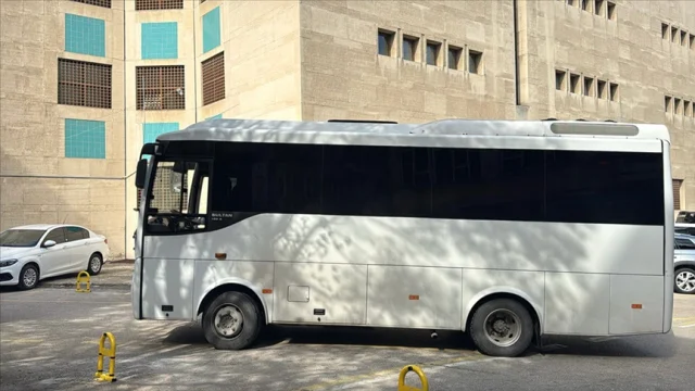 Eski Nilüfer Belediye Başkanı'nın bulunduğu rüşvet soruşturm...