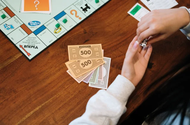 Oyun mu, protesto mu? Monopoly'nin saklı mesajı