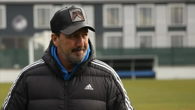 Manisa FK'de teknik direktör Taner Taşkın ile yollar ayrıldı