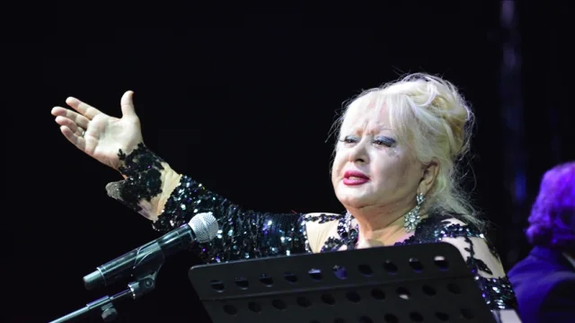 Türk sanat müziğinin duayeni Muazzez Abacı vefat etti