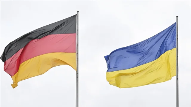 Almanya, Ukraynalı Mültecilerin Sosyal Yardımını Azaltıyor