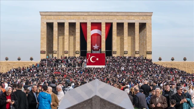 10 Kasım'da Anıtkabir Ziyaretleri Rekor Kırdı