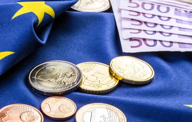 Avro Bölgesi ekonomisinde büyüme: 3. çeyrek verileri açıklan...