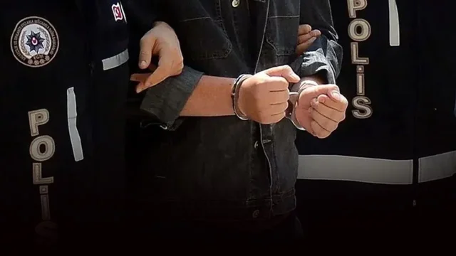 Kağıthane'de 29 Yıl Hapis Cezası Bulunan Firari Hükümlü Yaka...