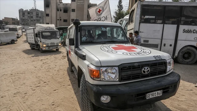 Gazze'deki Sağlık Bakanlığı İsrail'den 15 Esir Naaşı Aldı