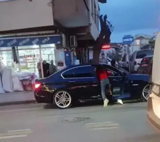 Kocaeli cinayetinde eski eş kavgası: Arkadaş öldürüldü