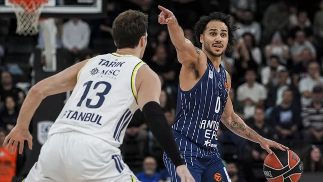 Shane Larkin yaklaşık 8 hafta sahalardan uzak kalacak