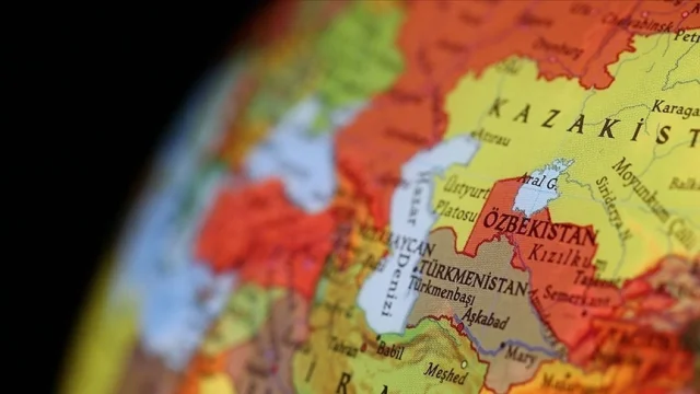 Özbekistan ve Türkmenistan arasında ortak sınır ticaret bölg...
