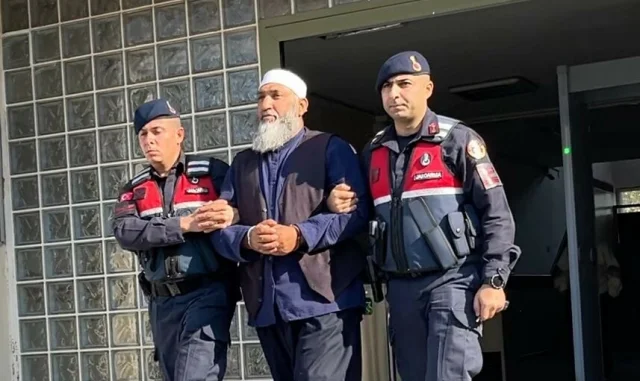 Aydın'da Atatürk'e hakaret paylaşımı yapan şüpheli tutukland...