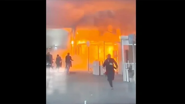 COP30 yangın tahliyesi: BM İklim Zirvesi'nde panik çıktı