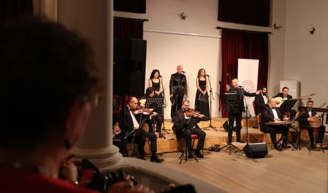 Edirne'de Kadına Şiddete Karşı Farkındalık Konseri