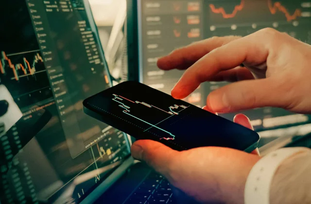 Asya borsaları Fed endişesi ve teknoloji satışıyla düştü!