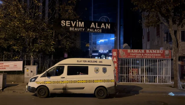 Ataşehir'de Güzellik Merkezine Silahlı Saldırı