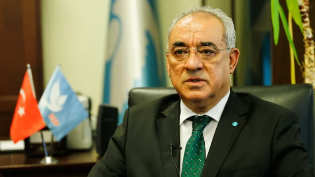 DSP'nin 40. Yılı Kutlandı: Aksakal'dan Dürüstlük Vurgusu