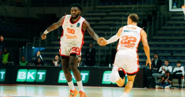 Sinan Erdem'de Farklı Tarife: Bahçeşehir Koleji Zirve Takibi...