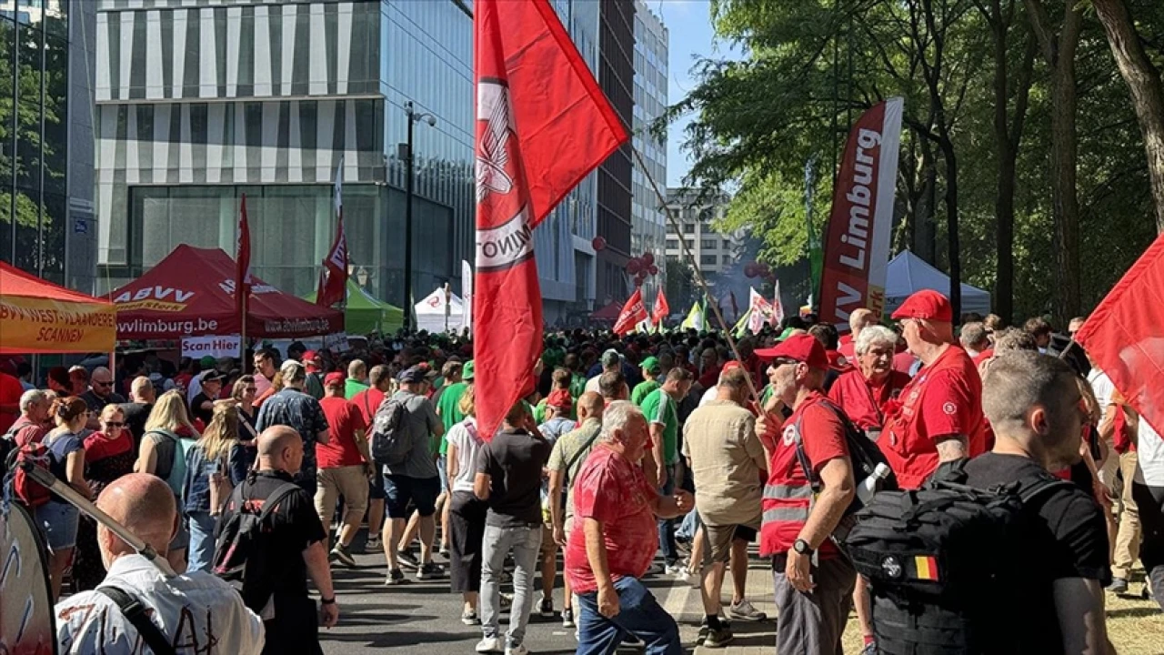 Belçika'da 'kasım çağrısı': Ülke genelinde 3 günlük grev başladı