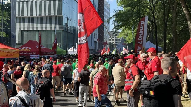 Belçika'da 'kasım çağrısı': Ülke genelinde 3 günlük grev baş...