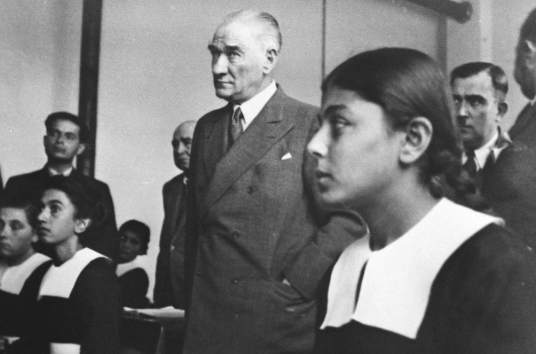 Atatürk'ün kitapları ve öğretmenliğe adanan bir miras!