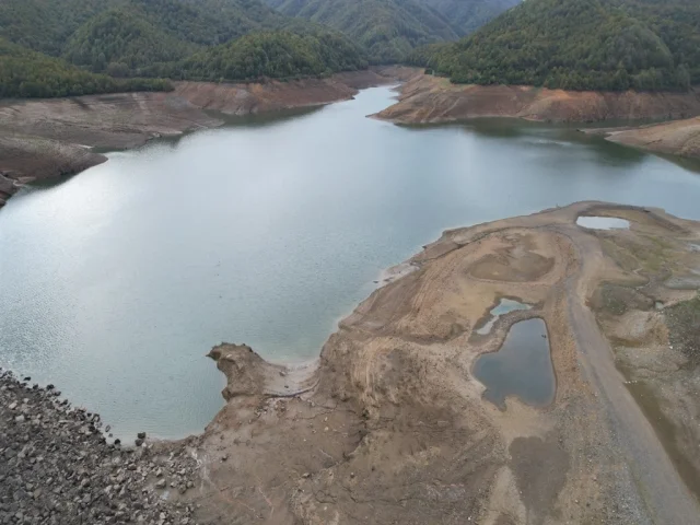 Yalova'da Su Krizi: Gökçe Barajı İçin Acil Eylem Planı Başla...
