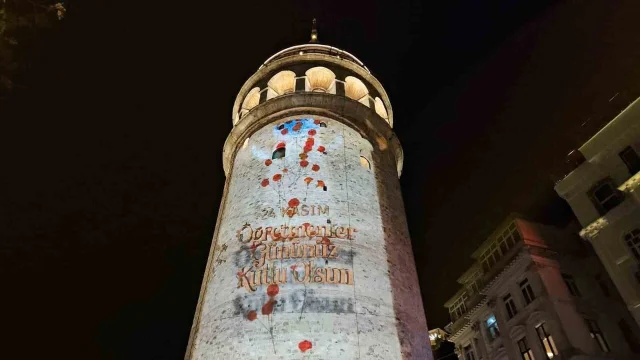 Galata Kulesi'nde 24 Kasım Öğretmenler Günü İçin Özel Mappin...