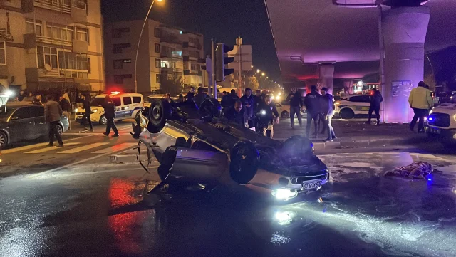Kayseri'de Polisin 'Dur' İhtarına Uymayıp Kaçan Aracın Devri...