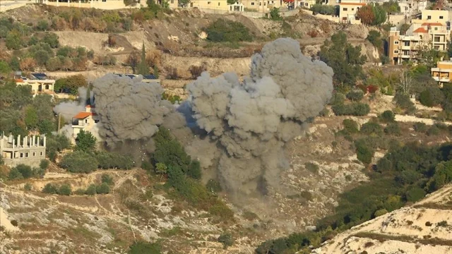 İsrail, Lübnan'ın güneyine 'fosfor bombasıyla' saldırı düzen...