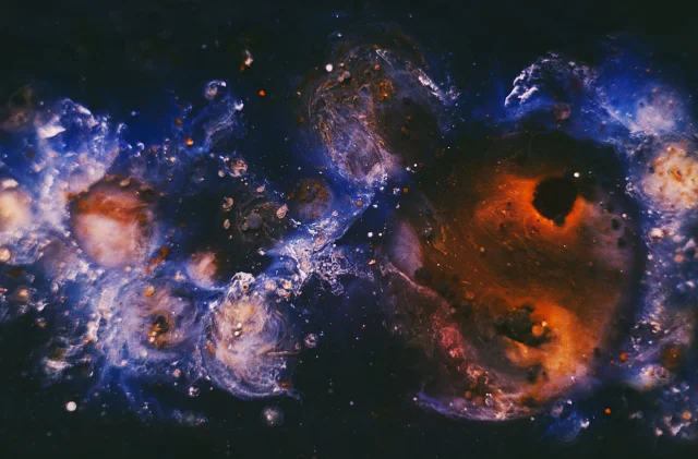 Galaksileri bir arada tutan gizem: Karanlık maddenin ilk izi...