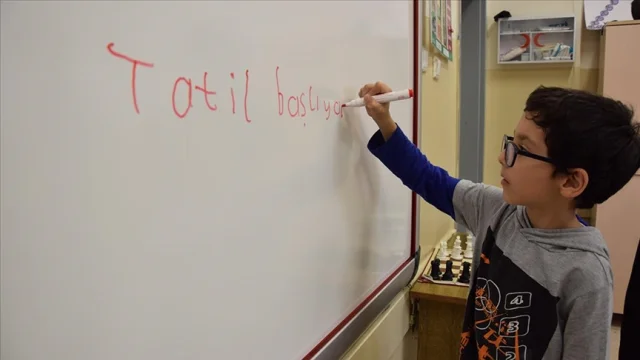 Okullarda ara tatil kalkıyor mu?