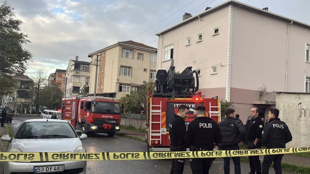 Darıca'da işçilerin kaldığı binada yangın paniği çıktı