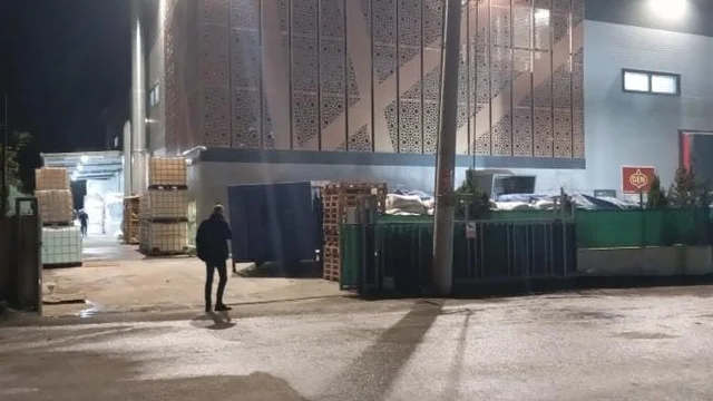 Bursa'da Prefabrik Yangını: 1 Kişi Yaralandı