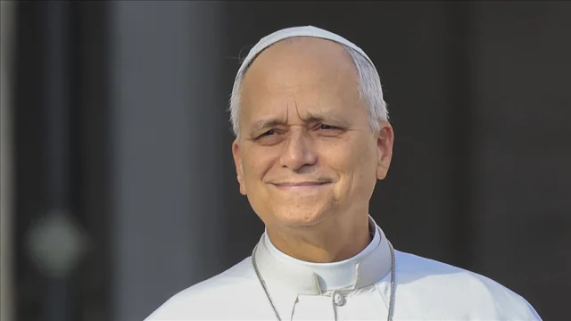 Papa 14. Leo (Robert F. Prevost) Kimdir? İlk Amerikalı Papa'...