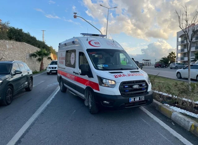 Kuşadası'nda Motosiklet Kazası: 1 Ölü, 1 Ağır Yaralı