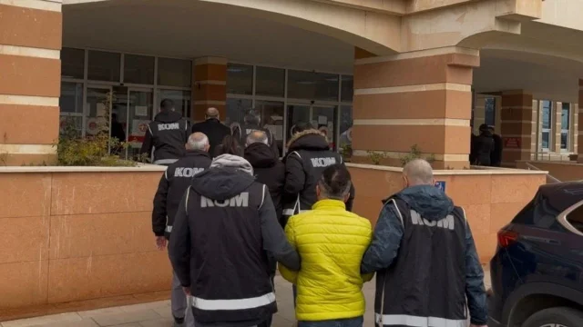 Kastamonu'da Tefecilik Operasyonunda Yakalanan 2 Kişi Tutuklandı