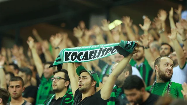 Kocaelispor Serdar Dursun ile Güldü! Kritik Maçta Tek Gol