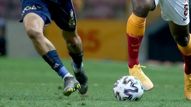 Geçmişten Günümüze Fenerbahçe Galatasaray Rekabeti ve Derbi...