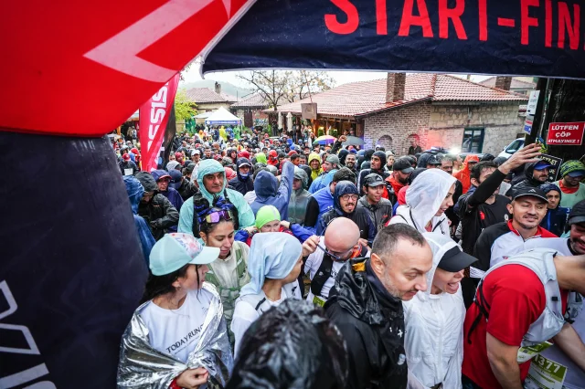 9. Kar Spor İda Ultra koşusu Kazdağları'nda başladı