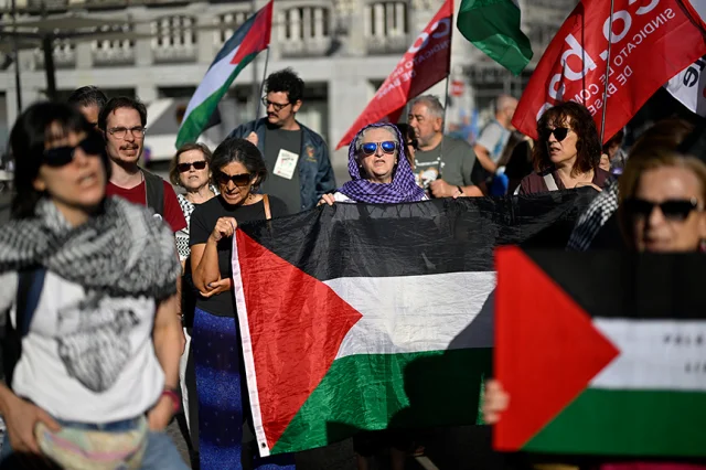 İspanya Ayakta! 40 Kentte Filistin'e Destek Eylemi