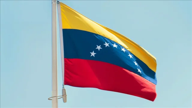 Venezuela'dan ABD'ye: Hava sahamıza koşulsuz saygı gösterin