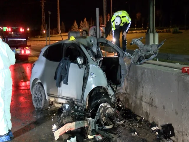 Tuzla gişelerde asistan doktor kazada hayatını kaybetti