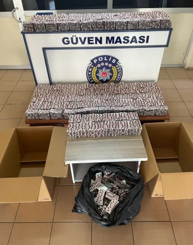 Adana'da 34 Bin Sentetik Hap Ele Geçirildi