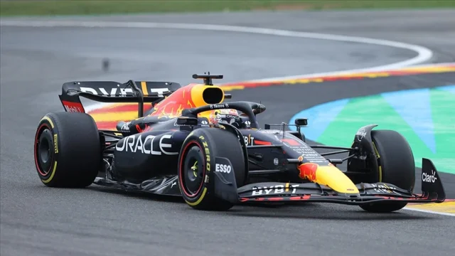 Formula 1'de Katar Grand Prix'sini Max Verstappen Kazandı