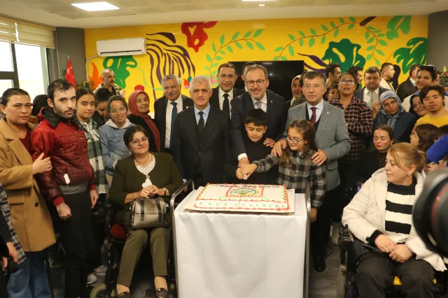 TBMM Engelli Bireylerin Sorunlarını Araştırma Komisyonu Kula'da Toplandı