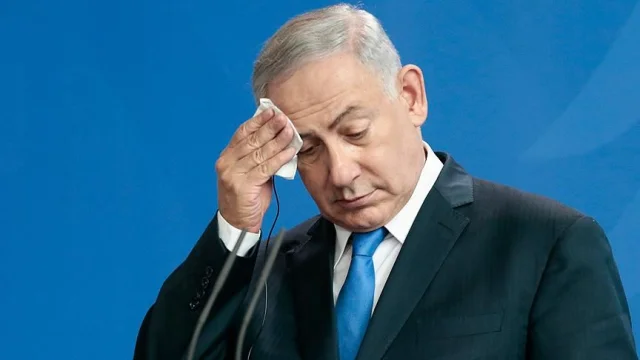İsrail Başbakanı Netanyahu, af talebinin ardından ilk kez hakim karşısına çıktı