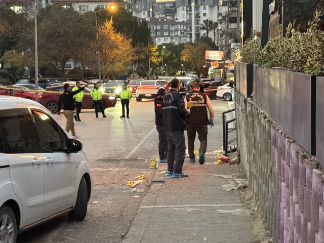 Bursa'da Kafede Silahlı Kavga: 6 Yaralı